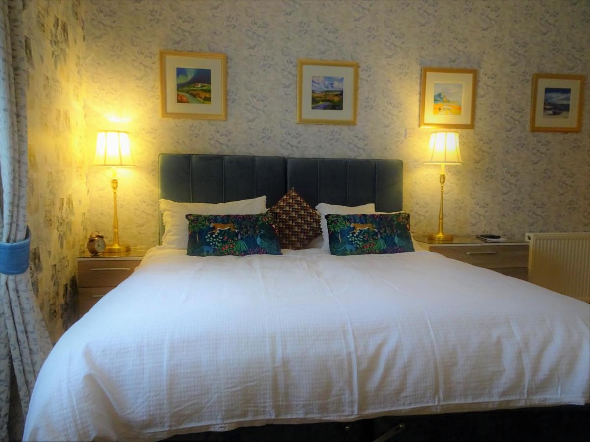 Stratford House Exclusively For Adults Hotel ลันดิดโน ภายนอก รูปภาพ