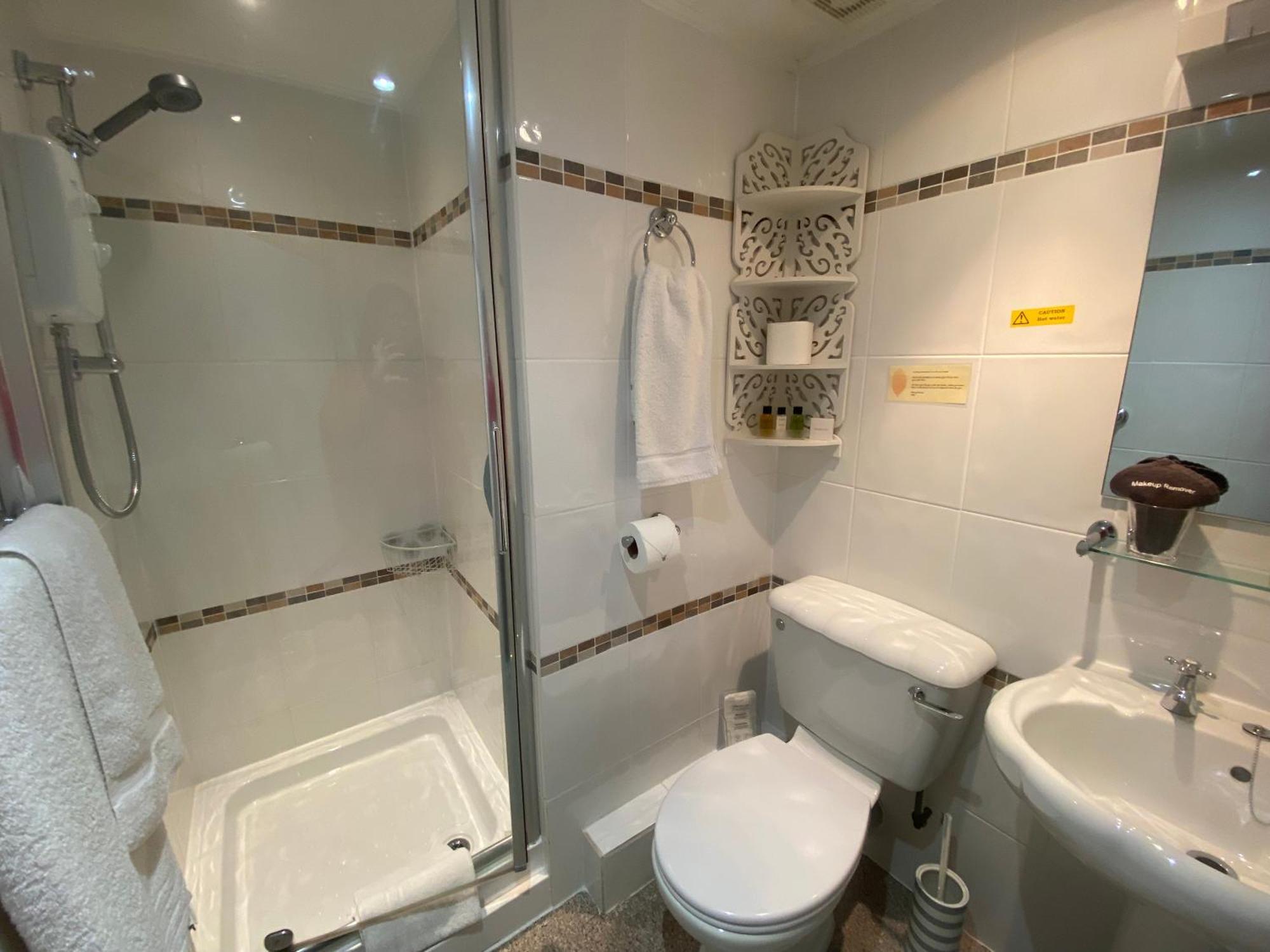 Stratford House Exclusively For Adults Hotel ลันดิดโน ภายนอก รูปภาพ