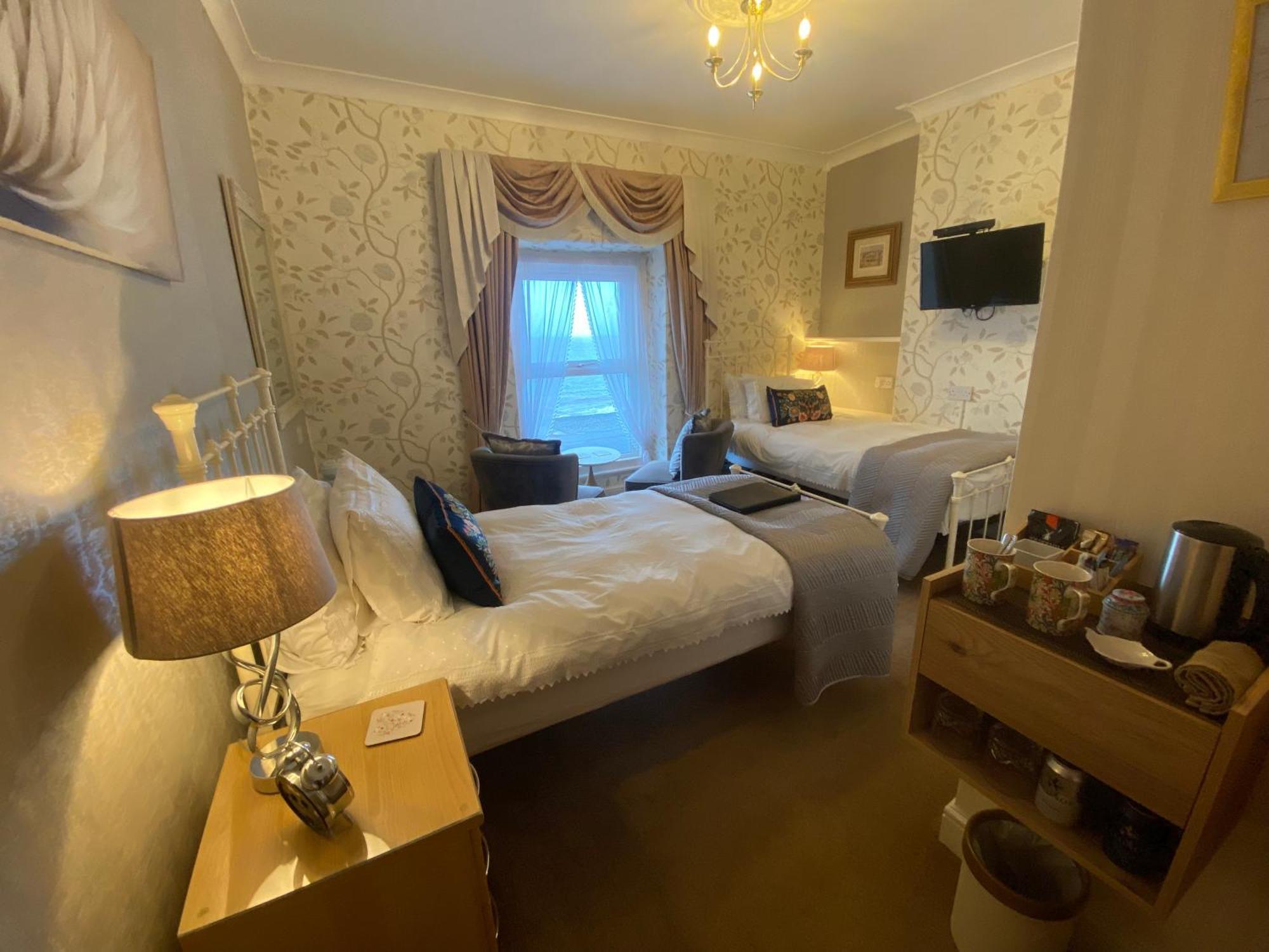 Stratford House Exclusively For Adults Hotel ลันดิดโน ภายนอก รูปภาพ
