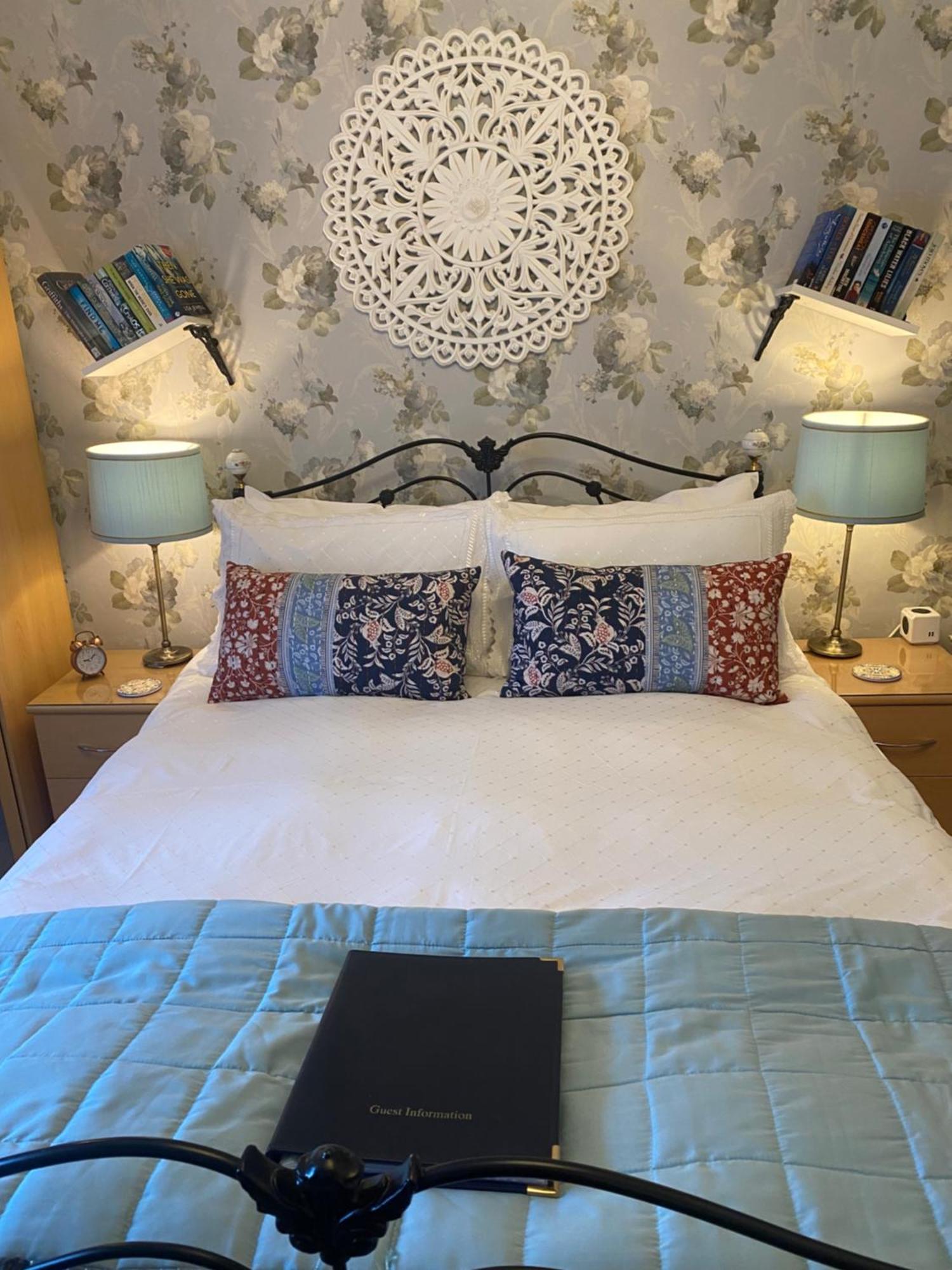 Stratford House Exclusively For Adults Hotel ลันดิดโน ภายนอก รูปภาพ