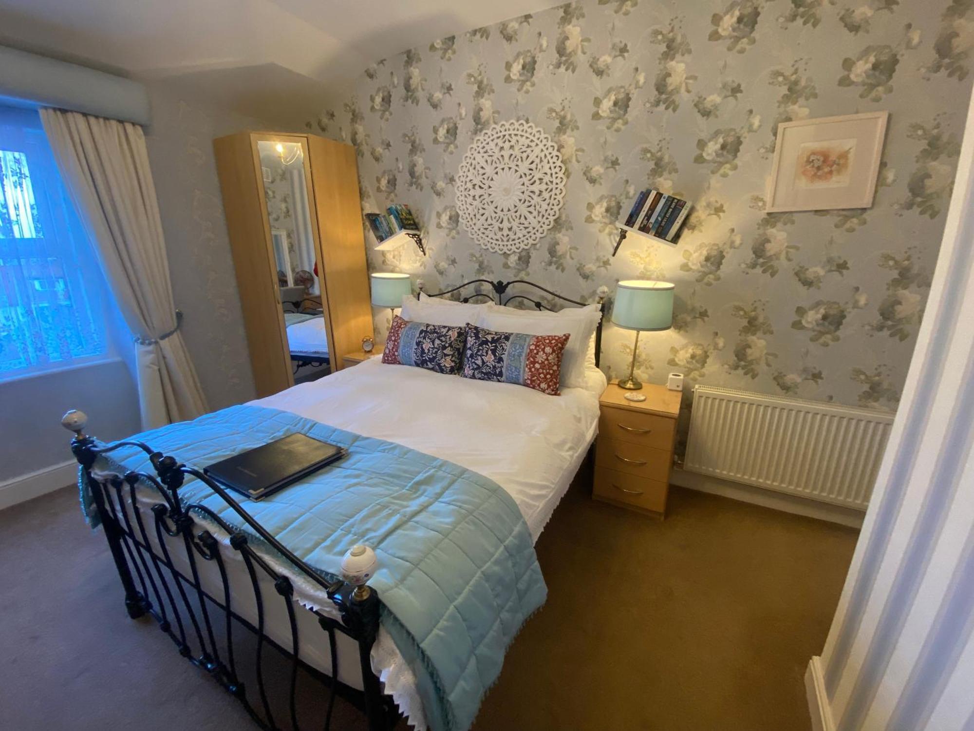 Stratford House Exclusively For Adults Hotel ลันดิดโน ภายนอก รูปภาพ