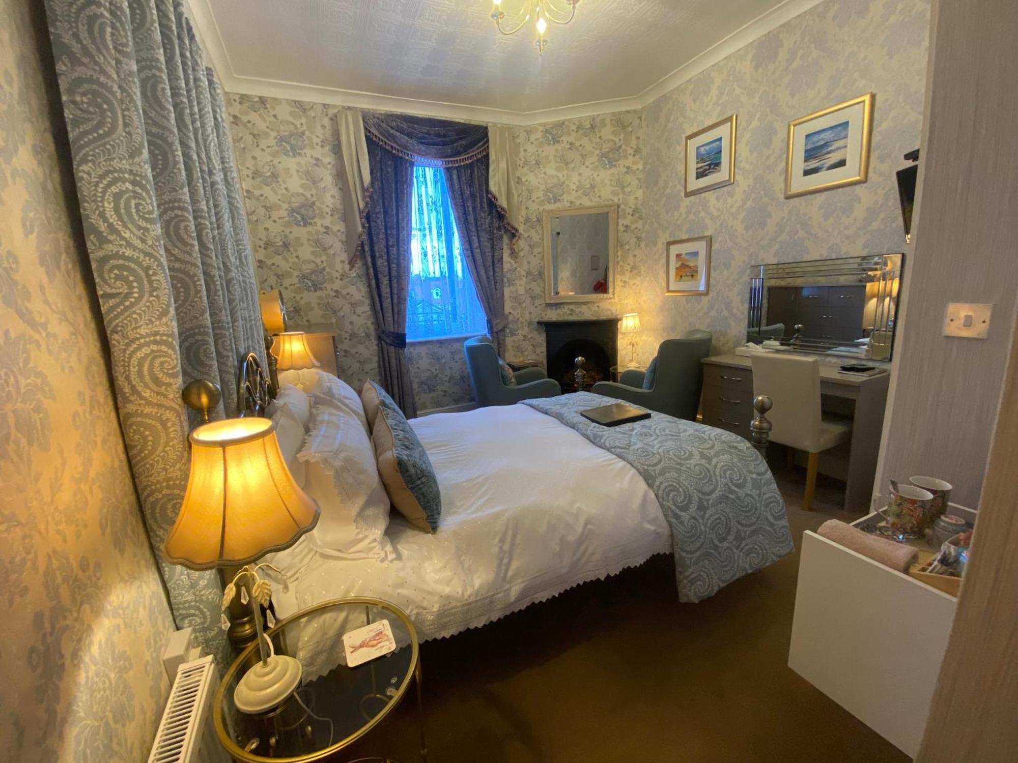 Stratford House Exclusively For Adults Hotel ลันดิดโน ภายนอก รูปภาพ