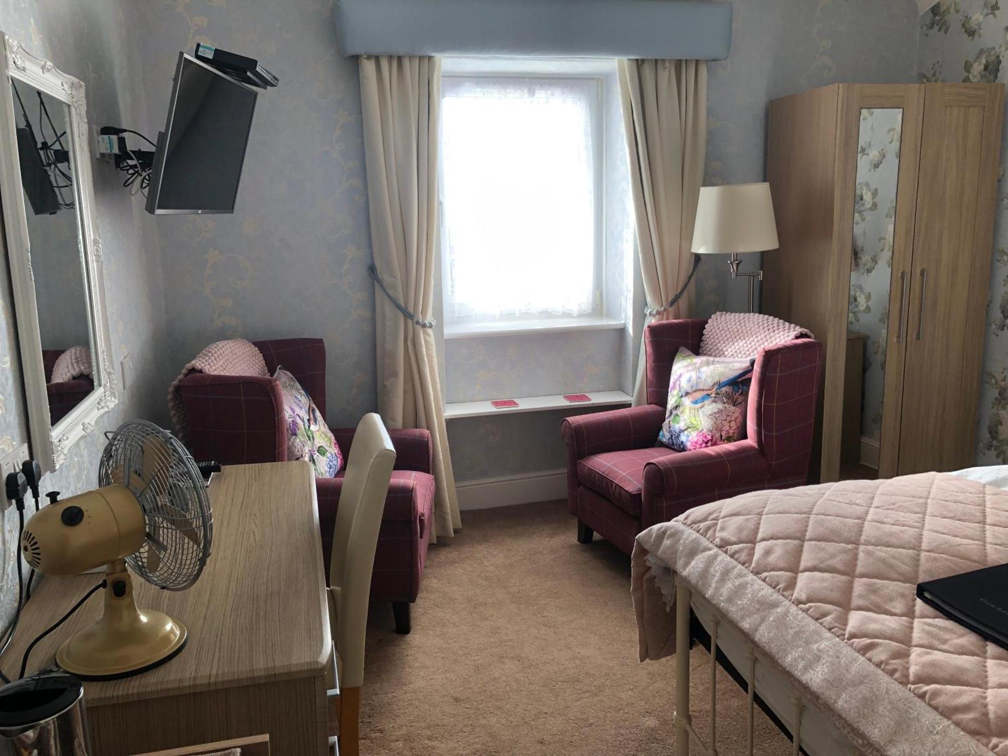Stratford House Exclusively For Adults Hotel ลันดิดโน ภายนอก รูปภาพ